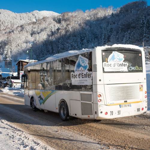 Parking Taxis and Buses In St Jean d'Aulps - Bus in St.Jean d'Aulps